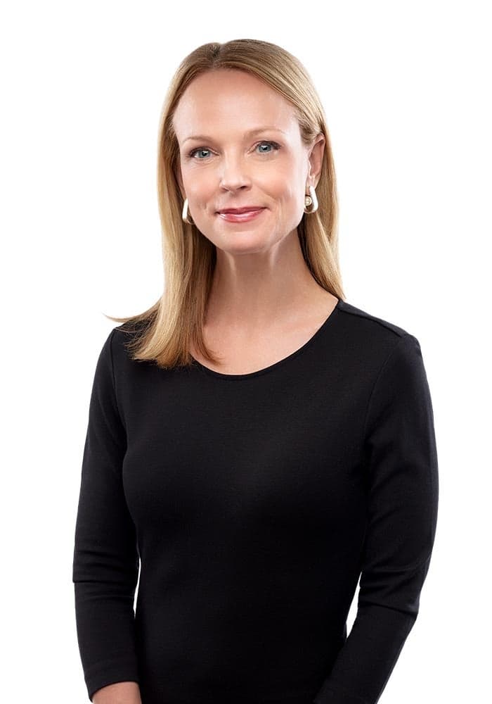 Gillian Kerr Bio Headshot